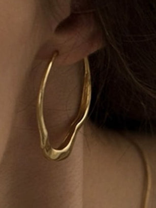 Charlize Hoops
