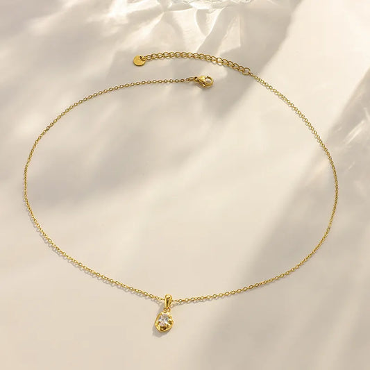 Anya Necklace